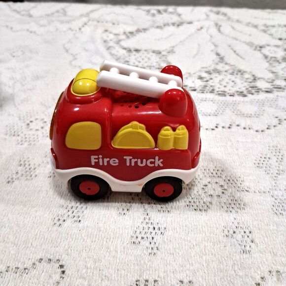 4 VTech Go Go Smart Wheels Light Sound Vehicles Car Emergency Vehicles & Hot Rod - Picture 3 of 16